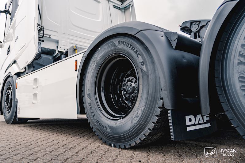 Fabriksny DAF XG  til Brdr. JK Transport 