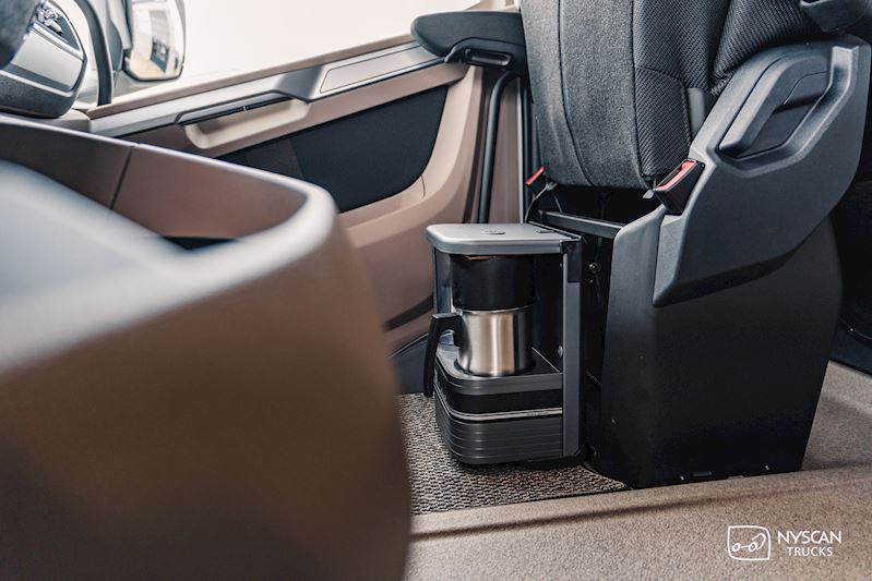 Fabriksny DAF XG  til Brdr. JK Transport 
