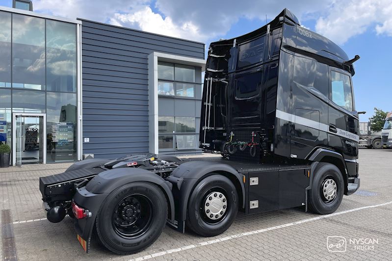 Fabriksny DAF XG 480 FTG  til Dam Logistic.